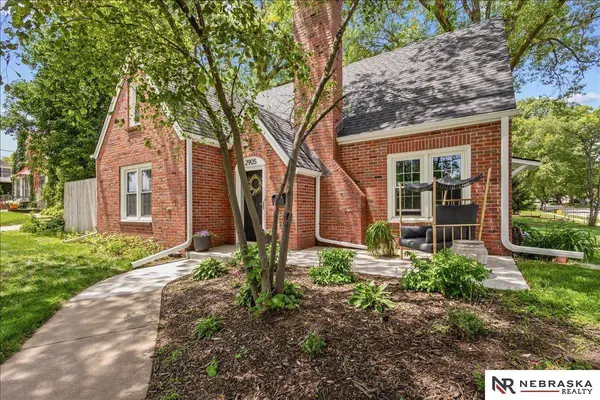 2905 S 20th ST, Lincoln, NE 68502