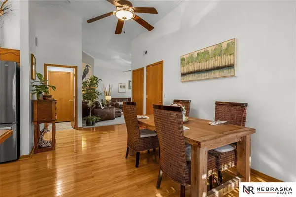 3345 Jamestown LN, Lincoln, NE 68516