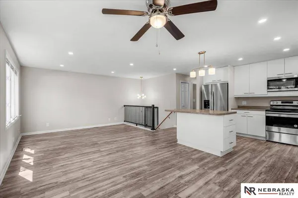 2636 Bishop RD, Lincoln, NE 68502