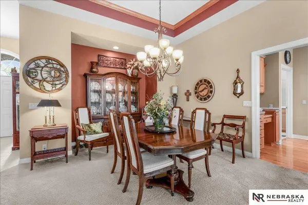 2114 Stone Creek Loop North, Lincoln, NE 68512