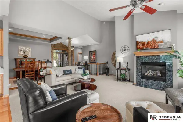 4821 Gleneagle CT, Lincoln, NE 68526