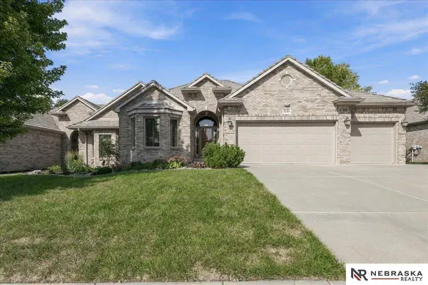 2232 Stone Creek Loop North