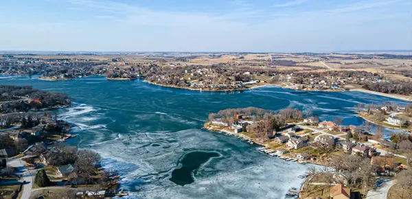 feature image of How to Search Omaha Homes by Zip Code