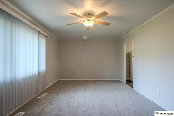 6638 Decatur Street, Omaha, NE 68104