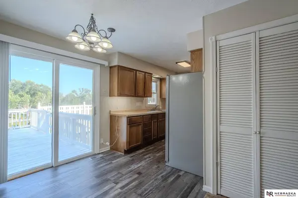 4929 N 95th Circle, Omaha, NE 68134