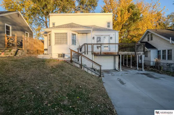 3339 N 53rd Street, Omaha, NE 68104