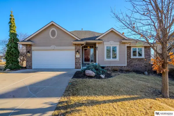 16501 Yort Avenue, Omaha, NE 68116