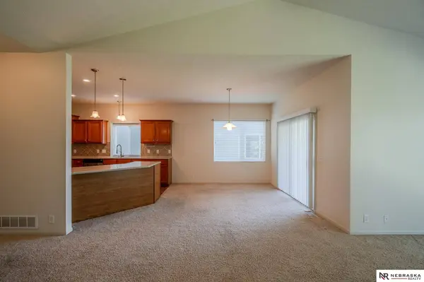 13707 S 14th ST, Bellevue, NE 68123