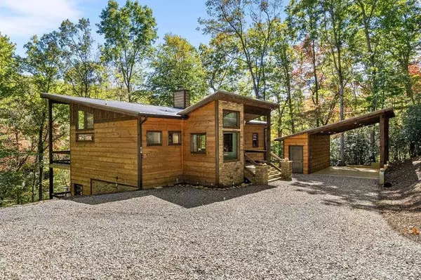 217 Goldmine RD, Morganton, GA 30560