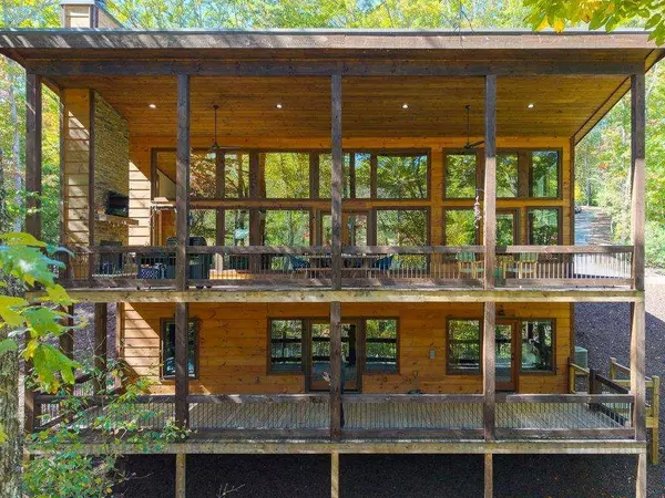 217 Goldmine RD, Morganton, GA 30560