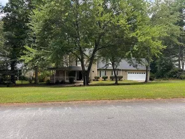 125 Lake Picketts DR, Acworth, GA 30101