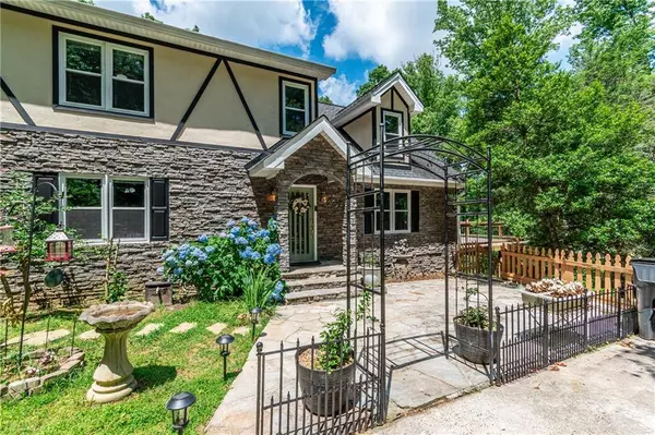 21 Basin CT, Jasper, GA 30143