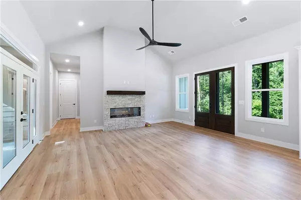 150 Red Maple LN, Blairsville, GA 30512