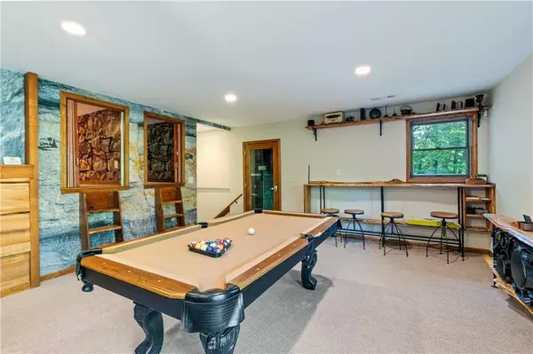 7022 Aska RD, Blue Ridge, GA 30513