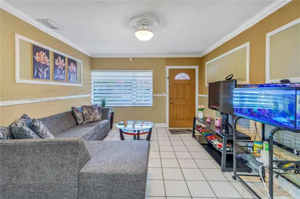 5801 W 2nd Ct, Hialeah, FL 33012