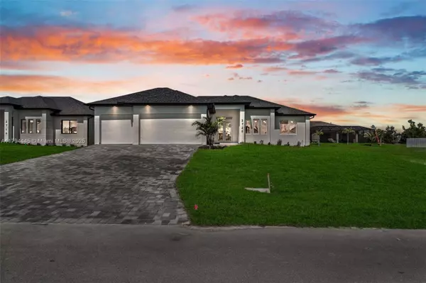 2813 NW 41ST AVE, Cape Coral, FL 33993