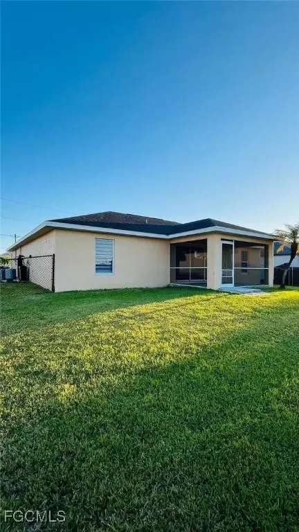 2241 NW 5th TER, Cape Coral, FL 33993