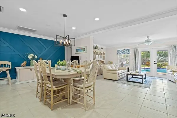 4116 Country Club BLVD, Cape Coral, FL 33904