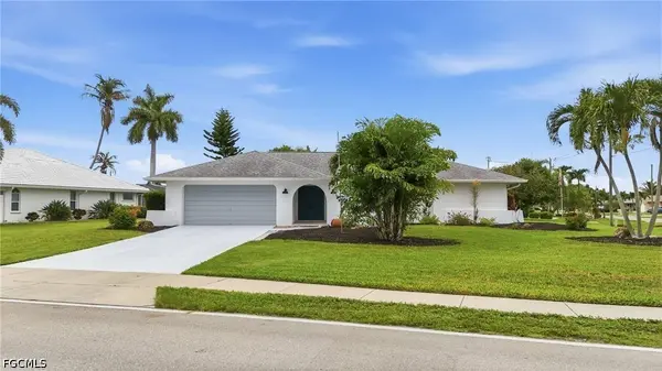 4129 Country Club BLVD, Cape Coral, FL 33904