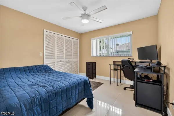 4129 Country Club BLVD, Cape Coral, FL 33904
