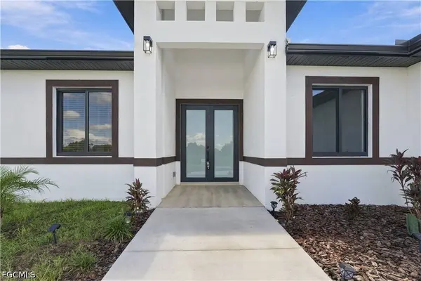 9054 Lamkin CIR, Labelle, FL 33935