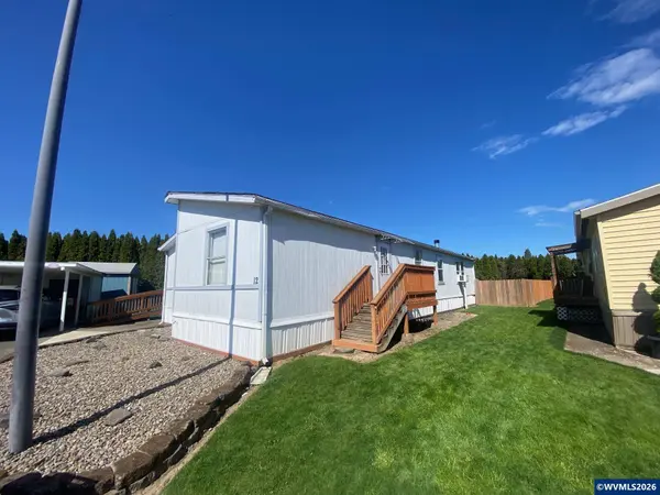 830 Main #12 St, Mt Angel, OR 97362