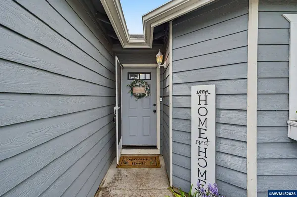 695 9th St, Aumsville, OR 97325