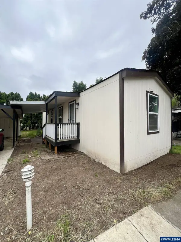 1930 Hampden Ln NE NE, Salem, OR 97305