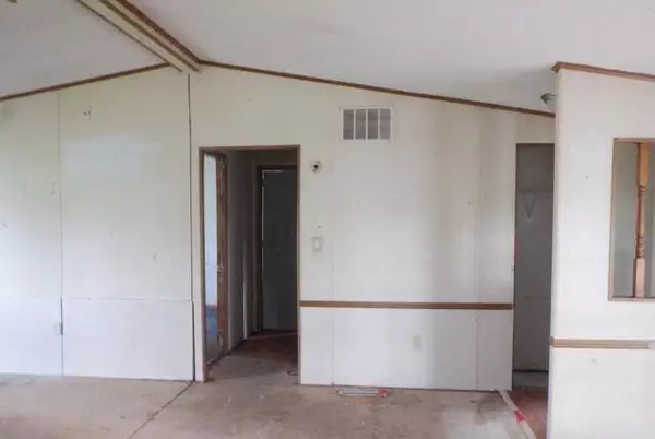 77199 M-51, Decatur, MI 49045