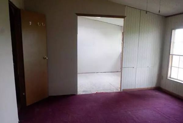 77199 M-51, Decatur, MI 49045