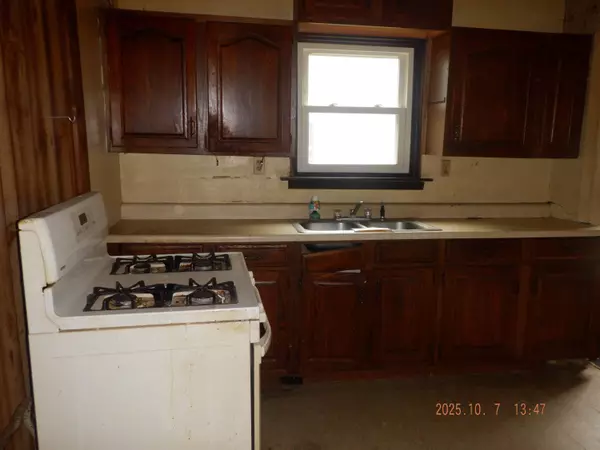 521 Edwin Avenue, Kalamazoo, MI 49048