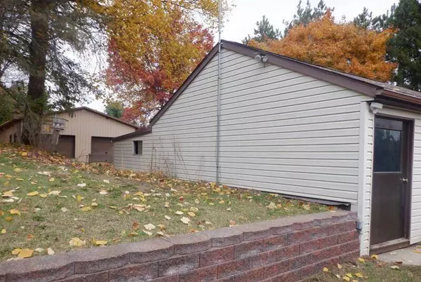 1711 108th Avenue, Otsego, MI 49078