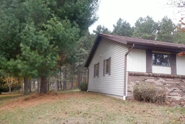 1711 108th Avenue, Otsego, MI 49078