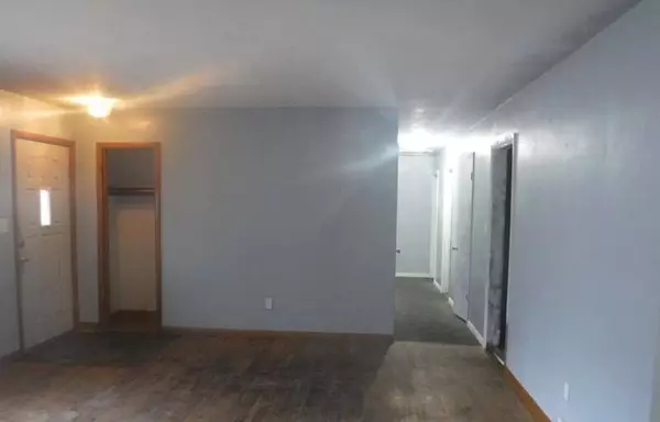 13084 Hoyt Drive, Battle Creek, MI 49014