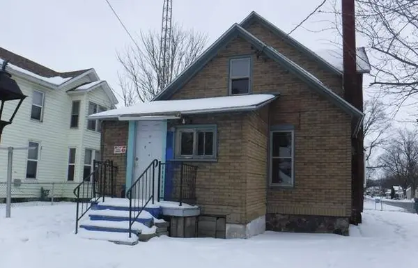 919 4th Street, Three Rivers, MI 49093