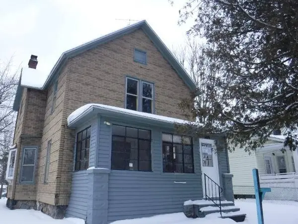 919 4th Street, Three Rivers, MI 49093