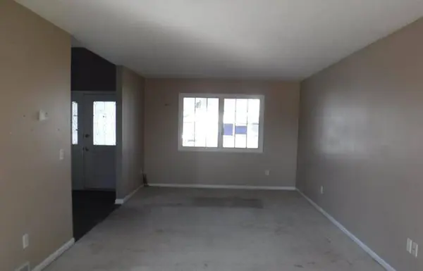 1038 Allen Court, Plainwell, MI 49080