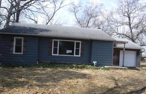 206 Clark Street, Decatur, MI 49045