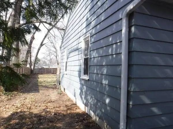 206 Clark Street, Decatur, MI 49045