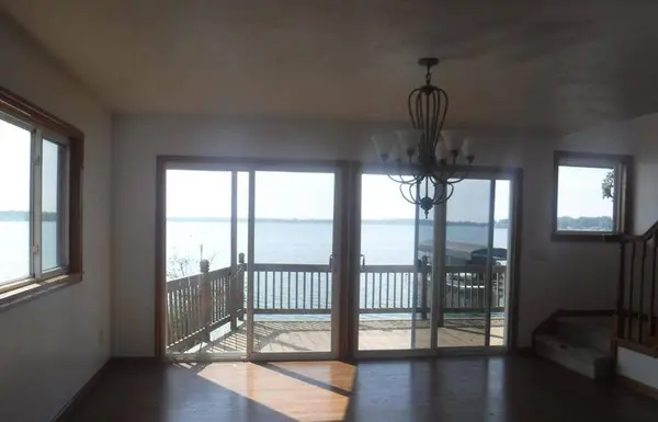 2918 E Shore Drive, Portage, MI 49002