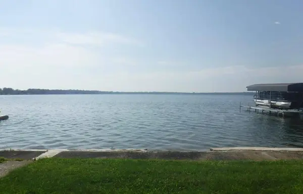 2918 E Shore Drive, Portage, MI 49002