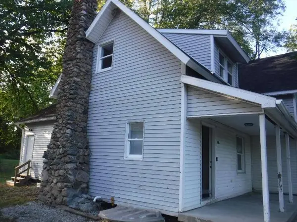 696 30th Street, Allegan, MI 49010