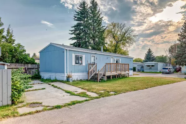 6724 17 AVE SE #167, Calgary, AB T2A 0W5