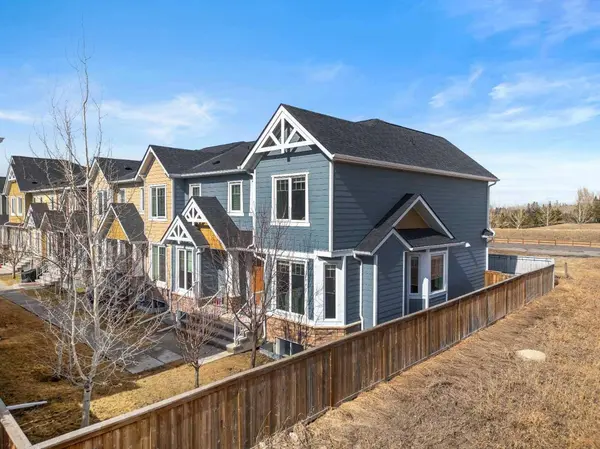 2400 Ravenswood VW SE #1101, Airdrie, AB T4A 0V7