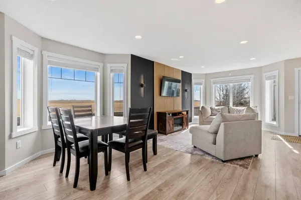 2400 Ravenswood VW SE #1101, Airdrie, AB T4A 0V7