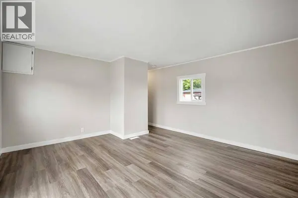 242, 6220 17 Avenue SE, Calgary, AB T2A7H4