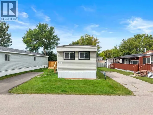 242, 6220 17 Avenue SE, Calgary, AB T2A7H4