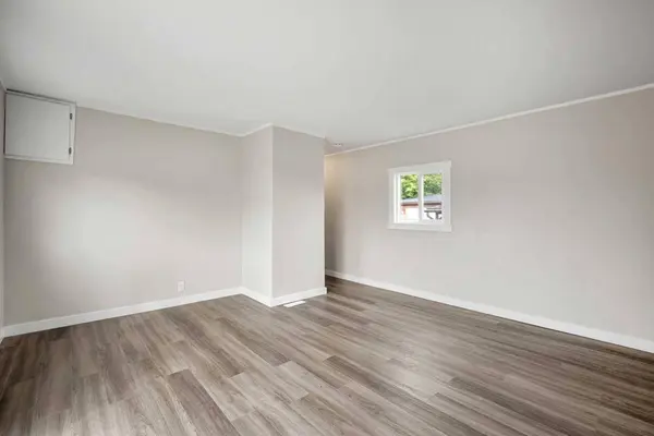 6220 17 AVE SE #242, Calgary, AB T2A 7H4