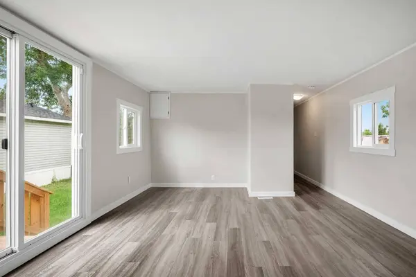 6220 17 AVE SE #242, Calgary, AB T2A 7H4