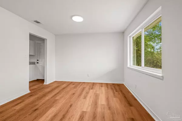 5081 Matthew Rd, Pace, FL 32571